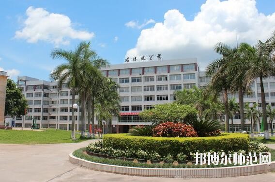 羅定職業(yè)技術(shù)師范學(xué)院怎么樣、好不好