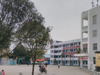 南充應(yīng)用技術(shù)幼兒師范職業(yè)學(xué)校2023年學(xué)費(fèi)、收費(fèi)多少