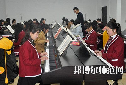 陜西2020年中專幼師學(xué)?？梢钥即髮? width=