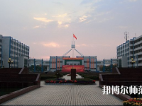 湖北職業(yè)技術(shù)師范學(xué)院2023年報(bào)名條件、招生要求、招生對象