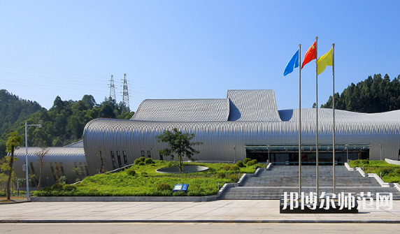 惠州師范學(xué)院2023年報(bào)名條件、招生要求、招生對(duì)象