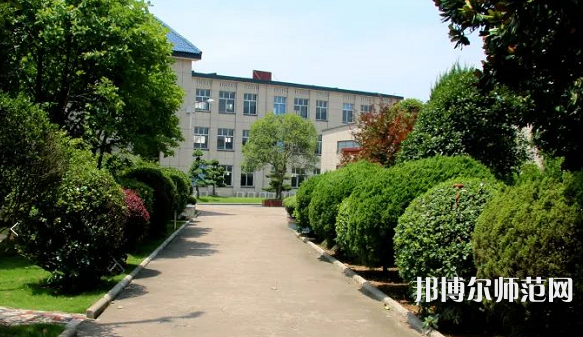 貴陽長城幼師職業(yè)學(xué)校2023年報名條件、招生要求、招生對象