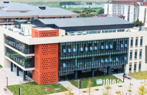 長江大學(xué)師范學(xué)院荊州校區(qū)2023年報(bào)名條件、招生要求、招生對(duì)象