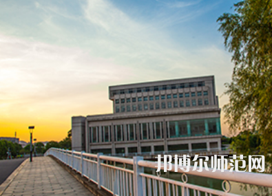 中南師范大學(xué)2023年怎么樣、好不好