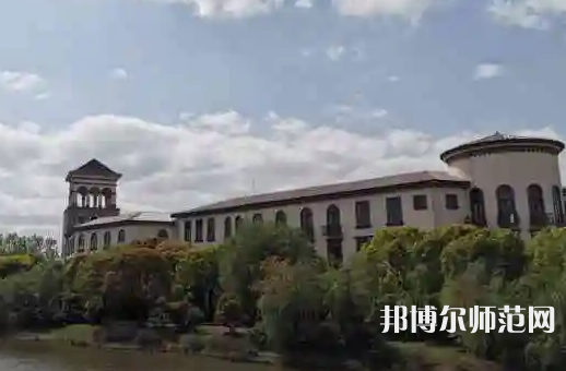 上海外國(guó)語(yǔ)師范大學(xué)賢達(dá)經(jīng)濟(jì)人文學(xué)院虹口校區(qū)2023年報(bào)名條件、招生要求、招生對(duì)象
