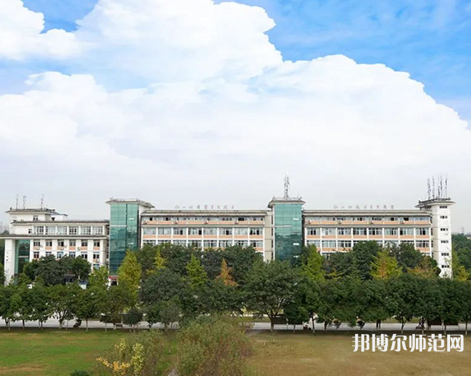 四川愛華幼兒師范學(xué)院2023年怎么樣、好不好
