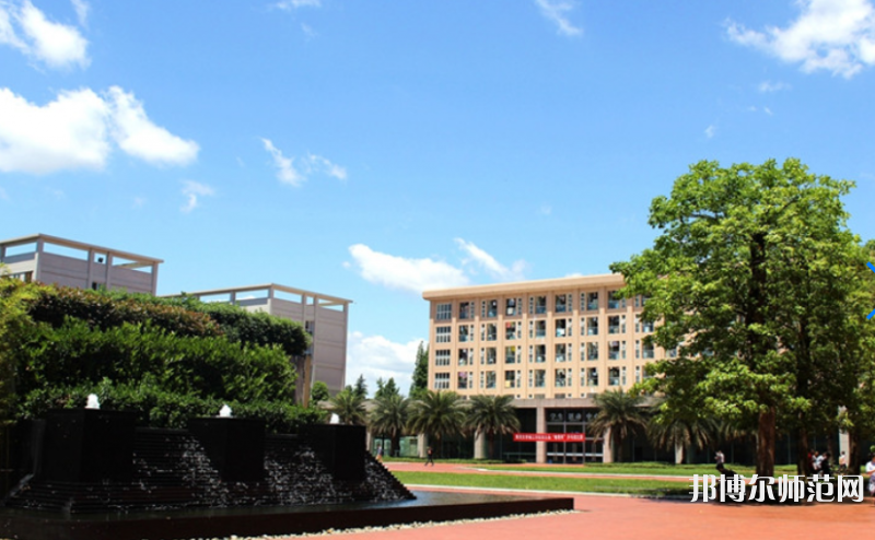 四川大學(xué)錦江師范學(xué)院2023年報(bào)名條件、招生要求、招生對(duì)象 