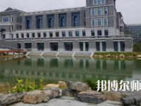 2023年黃麓師范學(xué)校報(bào)名條件、招生對象