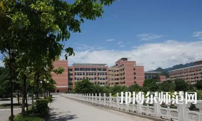 2023年樂山西成幼兒師范職業(yè)學(xué)校報(bào)名條件、招生對(duì)象