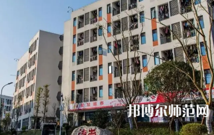 2023年瀘州幼師職業(yè)技術(shù)學(xué)校報(bào)名條件、招生對(duì)象