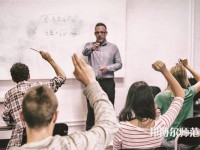 ?？诠k漢語(yǔ)言文學(xué)學(xué)校排名榜（最新）
